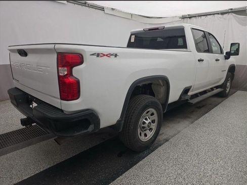 Used 2024 Chevrolet Silverado 3500 W/T image 2