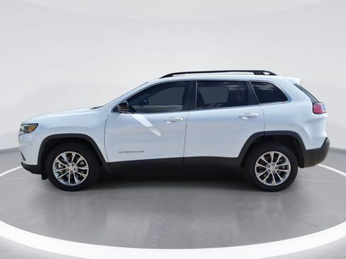 Used 2022 Jeep Cherokee Latitude Lux w/ Sun & Sound Group FWD image 5