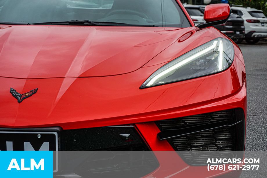 Used 2021 Chevrolet Corvette Stingray Preferred Cpe w/ Z51 Performance Package RWD image 11