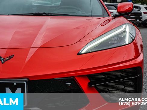 Used 2021 Chevrolet Corvette Stingray Preferred Cpe w/ Z51 Performance Package RWD image 11