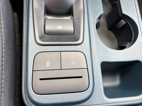 New 2026 Ford Maverick XL AWD/4WD image 18