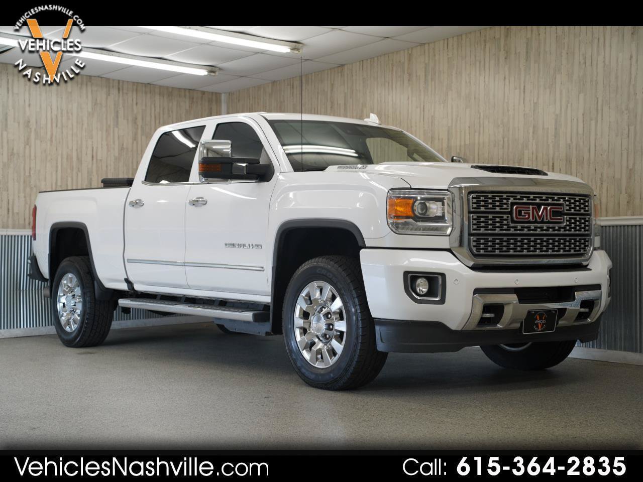 Used 2019 GMC Sierra 2500 Denali w/ Duramax Plus Package AWD/4WD image 1