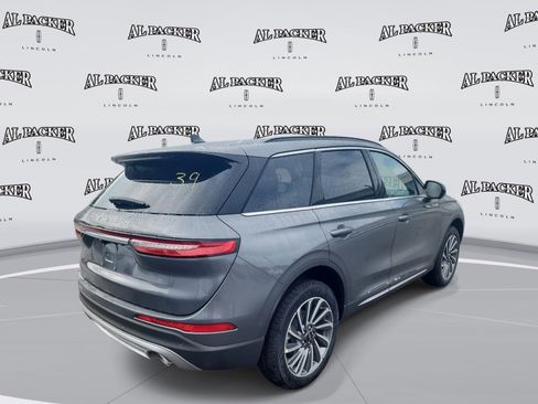 New 2026 Lincoln Corsair Reserve image 5