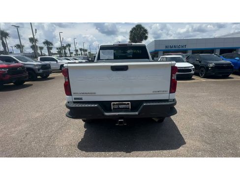 Used 2023 Chevrolet Silverado 2500 Custom AWD/4WD image 7