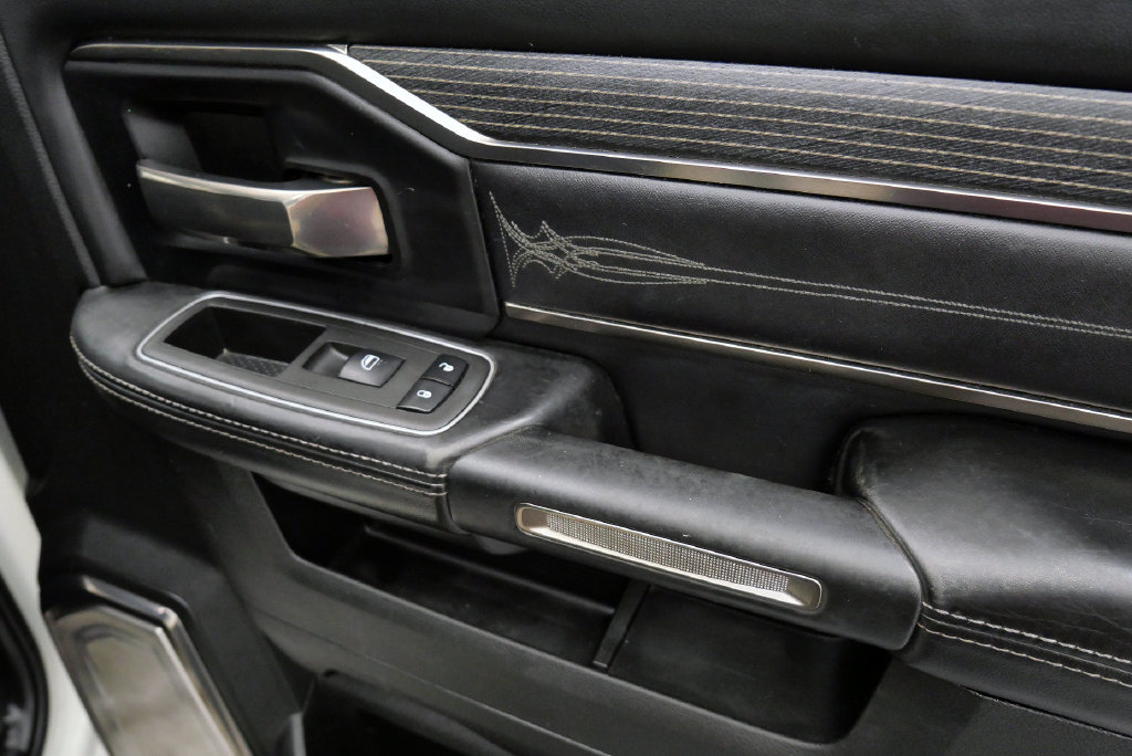Used 2021 RAM 2500 Limited AWD/4WD image 19