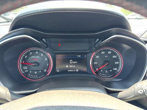 Used 2021 Chevrolet TrailBlazer RS w/ Sun and Liftgate Package AWD/4WD image 11