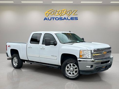 Used 2013 Chevrolet Silverado 2500 LTZ w/ LTZ Plus Package image 1