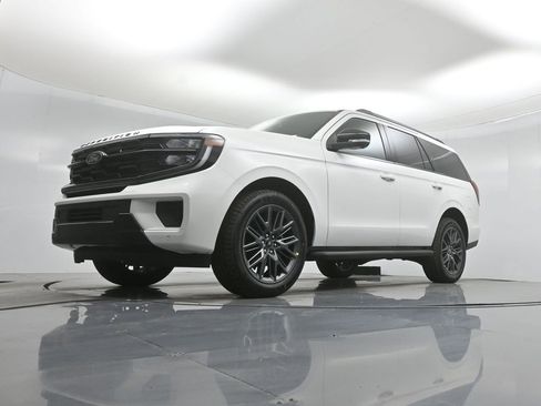 New 2026 Ford Expedition Platinum AWD/4WD image 40