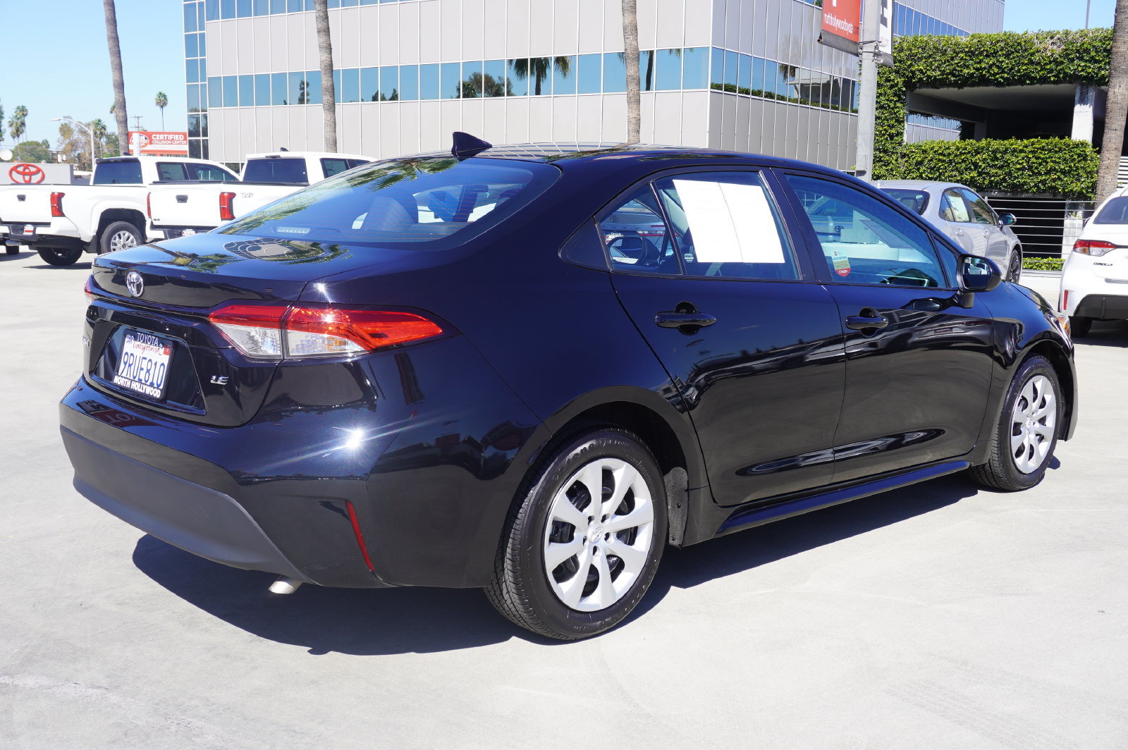 Certified 2025 Toyota Corolla LE FWD image 7