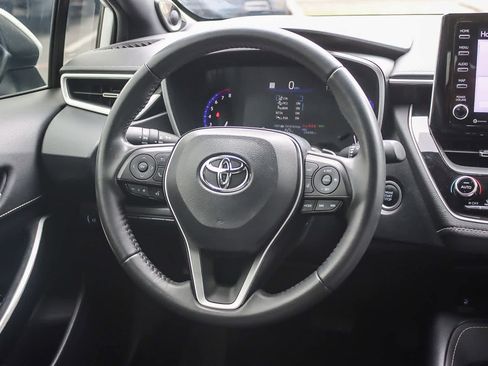 Used 2021 Toyota Corolla XSE image 14
