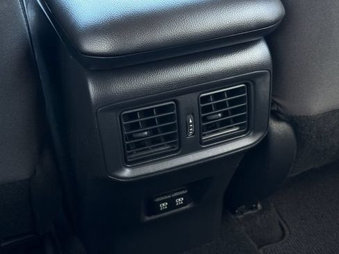 Used 2020 Toyota RAV4 XLE w/ Convenience Package FWD image 14