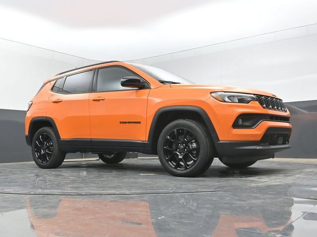 Used 2026 Jeep Compass Latitude AWD/4WD image 50