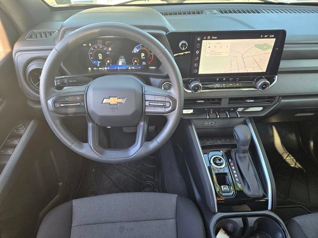 Used 2025 Chevrolet Colorado W/T AWD/4WD image 14