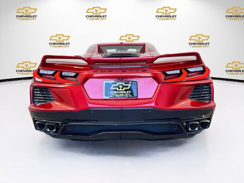 Used 2024 Chevrolet Corvette Stingray Premium Conv w/ Z51 Performance Package RWD image 7