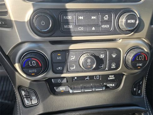 Used 2019 GMC Yukon Denali w/ Denali Ultimate Package image 18