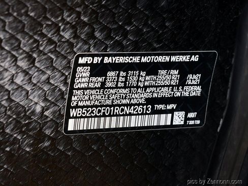 Used 2024 BMW iX xDrive50 w/ Sport Package AWD/4WD image 39