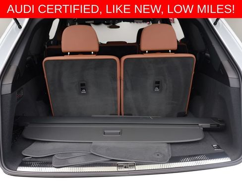 Used 2023 Audi Q7 2.0T Premium w/ Towing Package AWD/4WD image 15