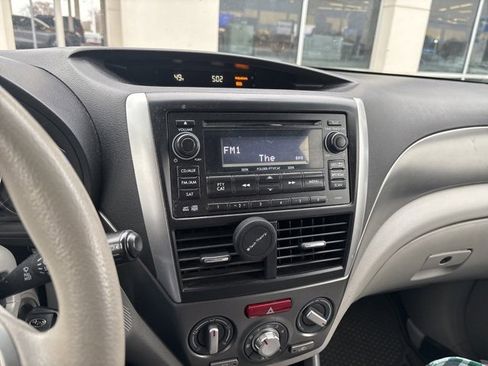 Used 2011 Subaru Forester 2.5X Premium image 4