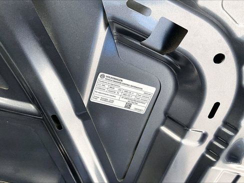 Used 2024 Volkswagen Taos S FWD image 33