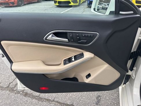 Used 2016 Mercedes-Benz CLA 250 CLA 250 image 24