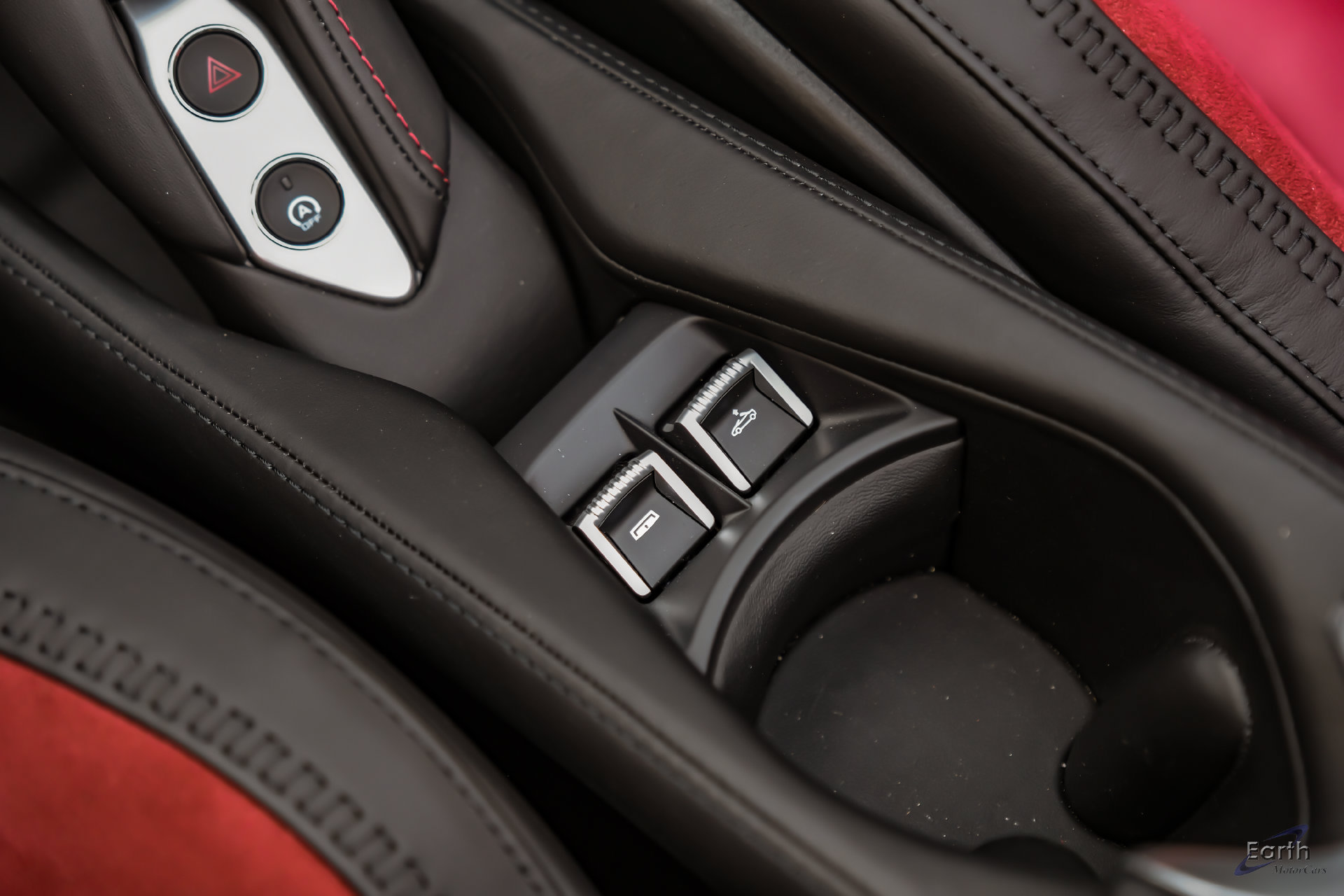 Used 2025 McLaren 750S Spider RWD image 81