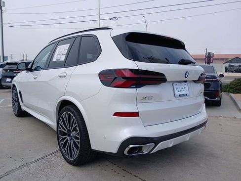 New 2026 BMW X5 sDrive40i RWD image 7