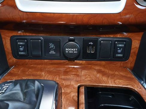 Used 2019 INFINITI QX80 Luxe image 28