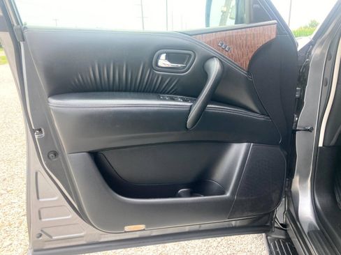 Used 2018 Nissan Armada Platinum w/ Cargo Package AWD/4WD image 16