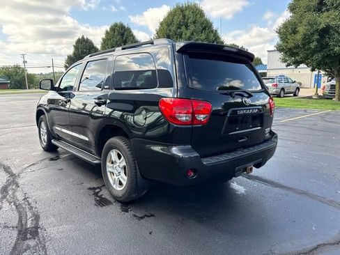 Used 2014 Toyota Sequoia SR5 w/ Premium Package AWD/4WD image 5