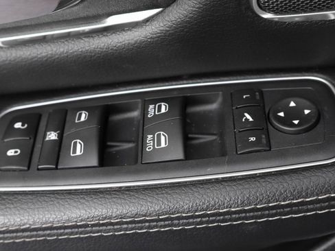 Used 2022 RAM 1500 Laramie image 18