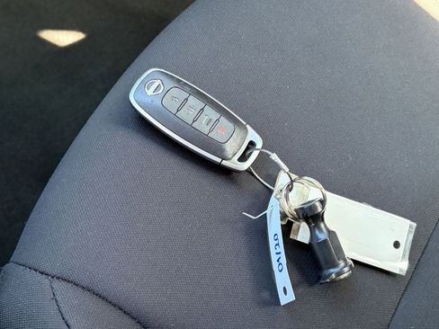 Used 2025 Nissan Sentra S image 23