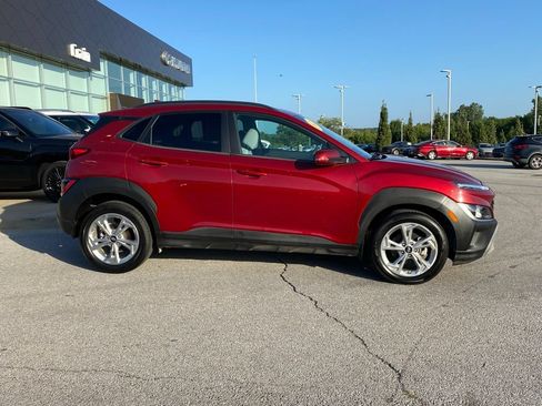 Used 2023 Hyundai Kona SEL w/ Cargo Package FWD image 9