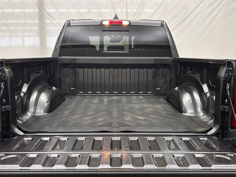 Used 2022 RAM 1500 Rebel w/ Rebel Level B Equipment Group AWD/4WD image 9
