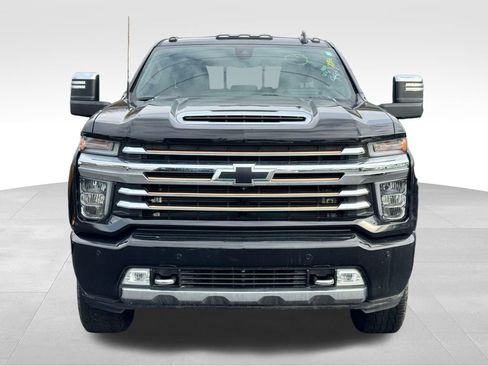 Used 2020 Chevrolet Silverado 2500 High Country w/ Z71 Off-Road Package AWD/4WD image 3
