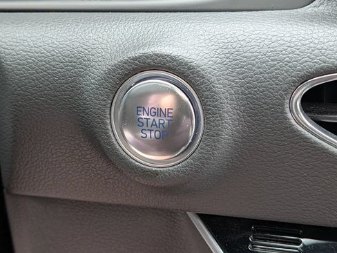 Certified 2023 Hyundai Sonata SEL w/ Convenience Package FWD image 29