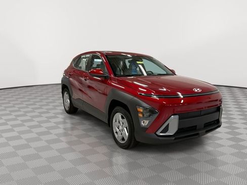 Used 2026 Hyundai Kona SE FWD image 2