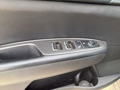 Used 2018 Kia Optima LX image 10