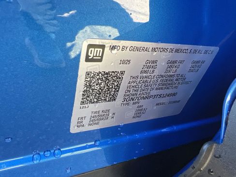 New 2026 Chevrolet Equinox EV LT image 30