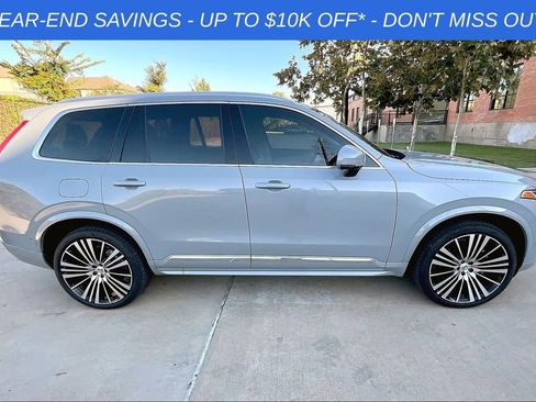 Used 2025 Volvo XC90 B5 Ultra w/ Protection Package Premier image 22