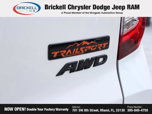 Used 2024 Nissan Pathfinder SV FWD image 36