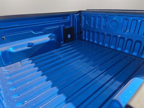 New 2025 Ford Maverick XL image 8