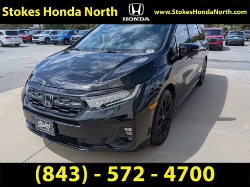 Certified 2025 Honda Odyssey Sport-L image 5