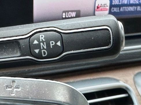 Used 2024 Mercedes-Benz GLE 350 4MATIC image 13