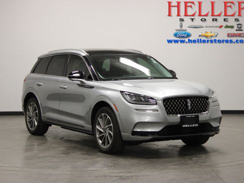 Used 2022 Lincoln Corsair Grand Touring AWD/4WD image 1