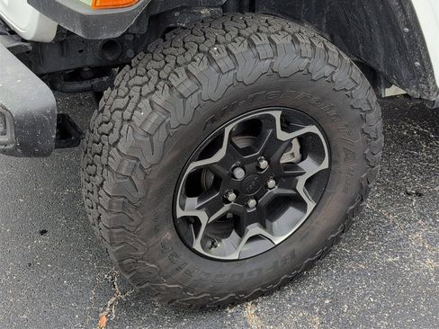 Used 2021 Jeep Wrangler Unlimited Rubicon 4xe w/ Cold Weather Group image 11