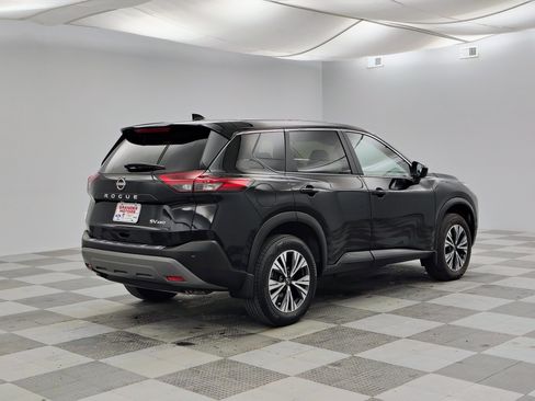 Used 2023 Nissan Rogue SV AWD/4WD image 8