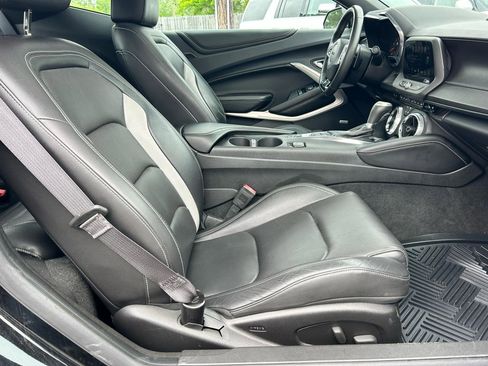 Used 2016 Chevrolet Camaro LT RWD image 12