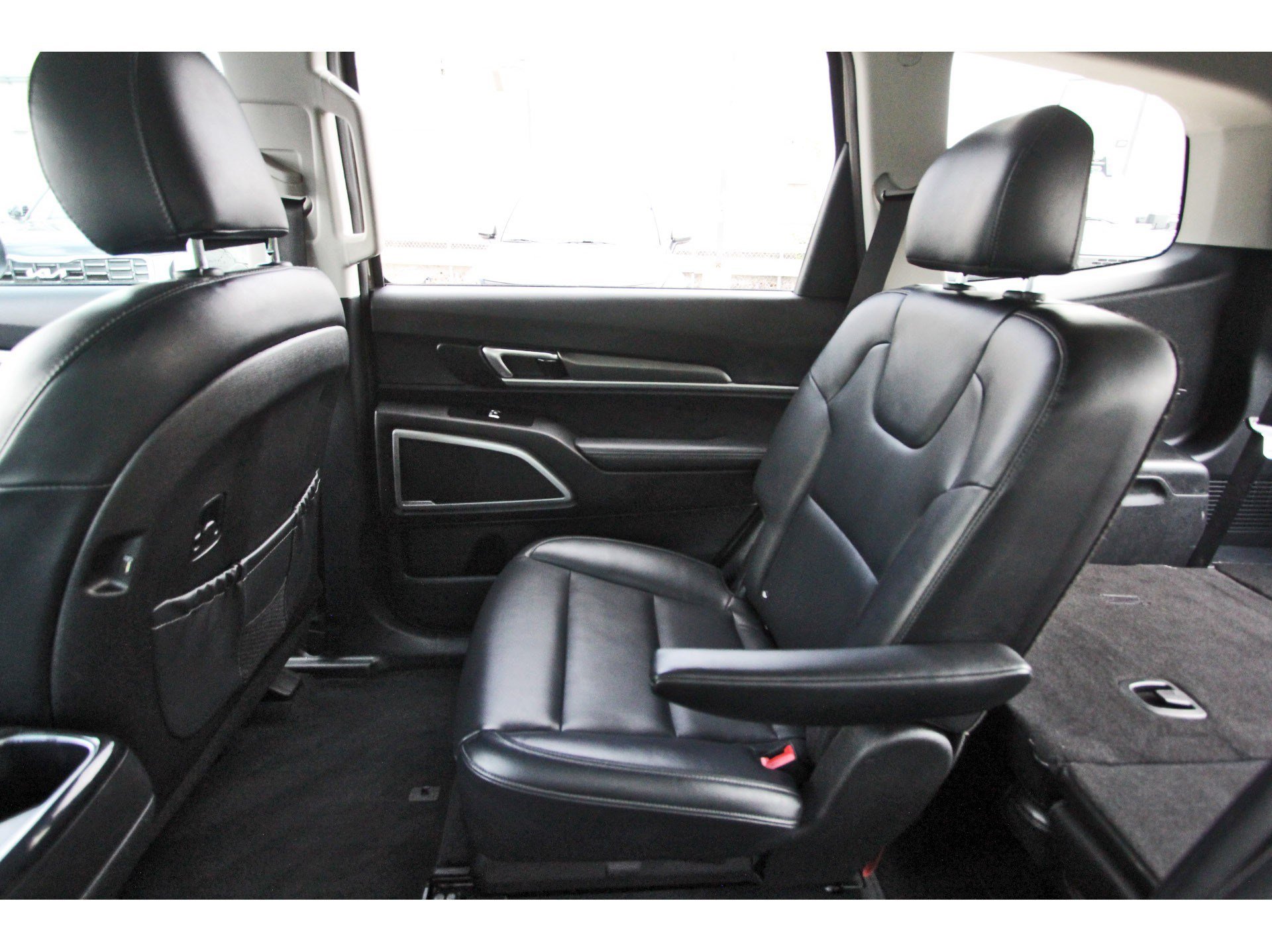Used 2021 Kia Telluride S FWD image 14