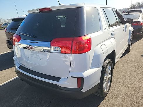 Used 2017 GMC Terrain SLE image 4