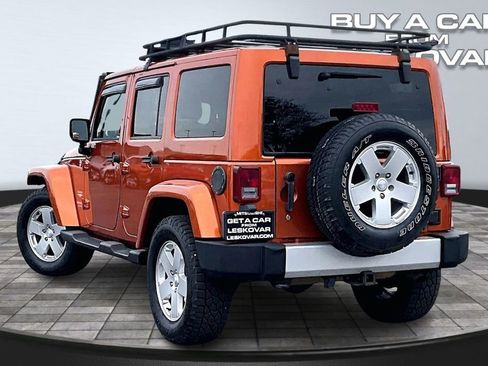 Used 2011 Jeep Wrangler Unlimited Sahara w/ Connectivity Group image 2